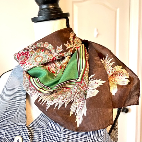 Vintage CACHAREL for Glentex Silk Blend Paisley Scarf—OS - Picture 2 of 8